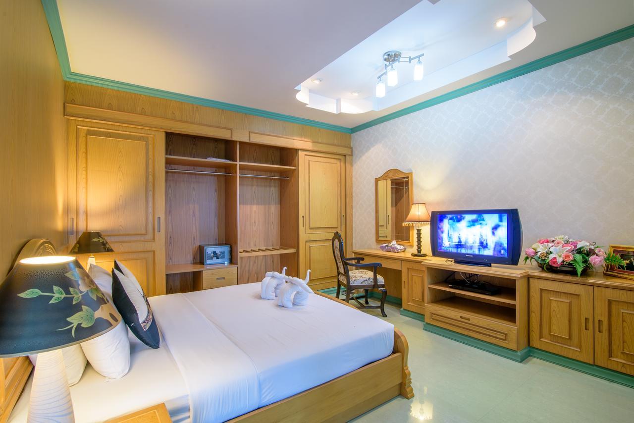 Hua Hin Condotel & Resort Taweeporn Buitenkant foto
