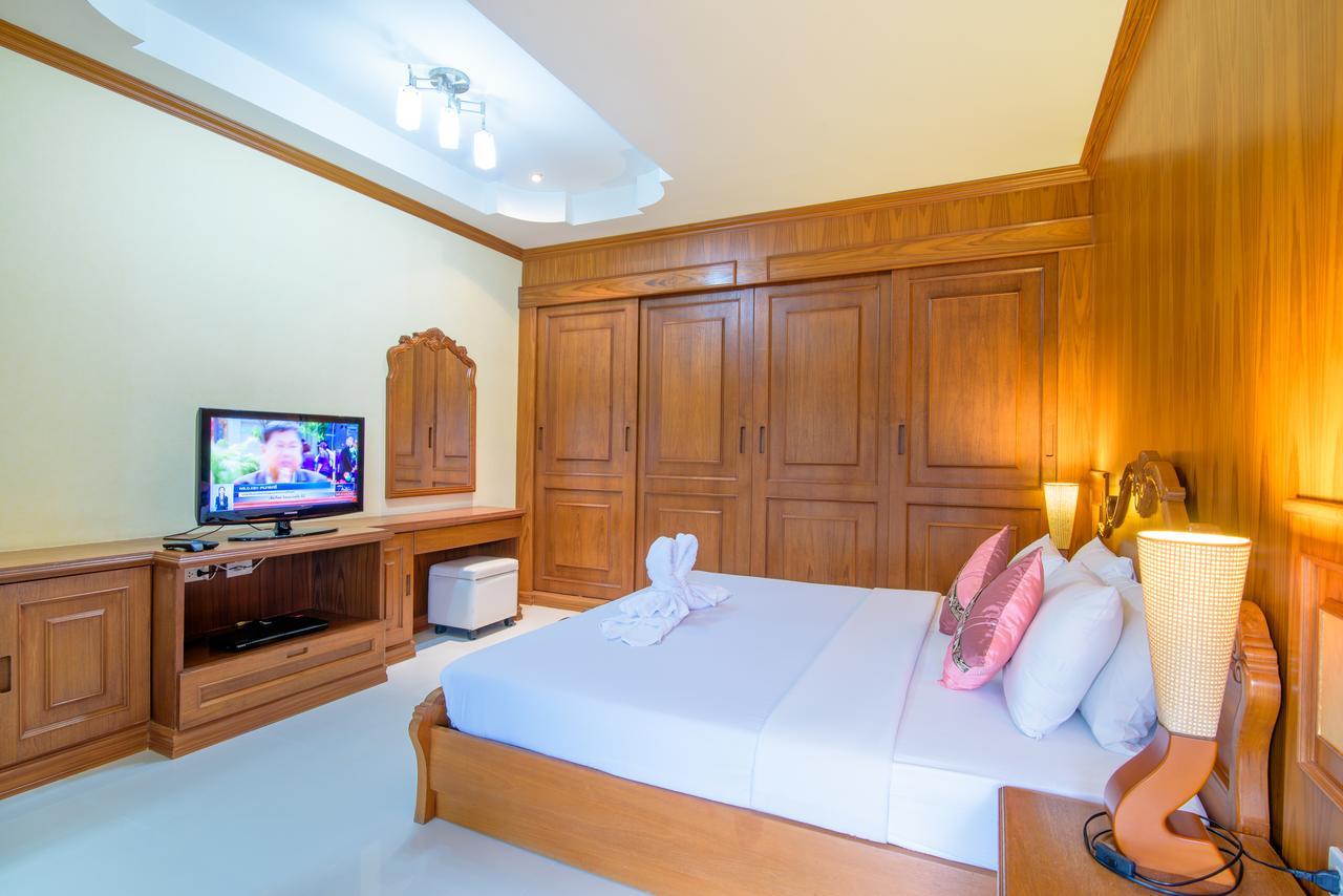 Hua Hin Condotel & Resort Taweeporn Buitenkant foto